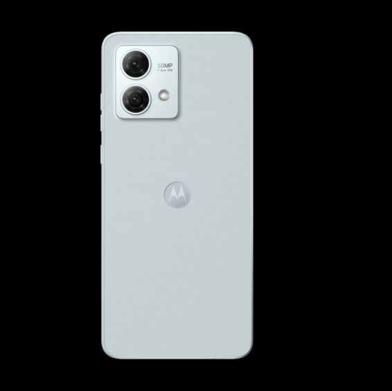 Zadnja strana Motorola Moto G84 sa dvostrukom kamerom od 50MP i minimalističkim dizajnom.